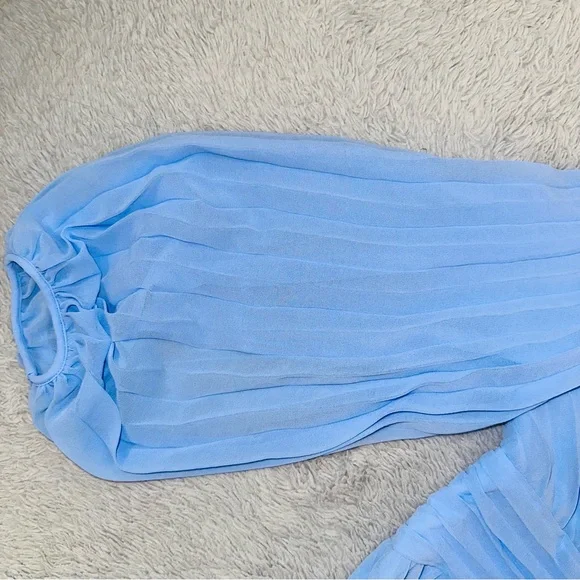 Banana Replublic chiffon pleated dress - Picture 13 of 17